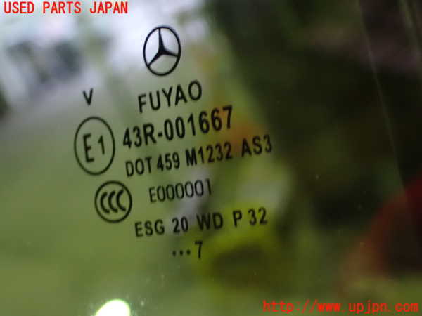 1UPJ-33631290]ベンツ GLA180(156942)(X156)右後ドア 中古(43R-001667 M1232)_m0002.jpg