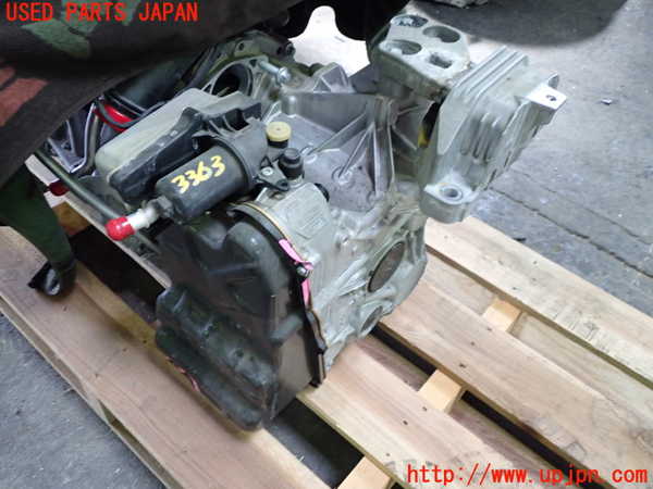 1UPJ-33633010]ベンツ GLA180(156942)(X156)ミッション AT 270 中古_m0001.jpg