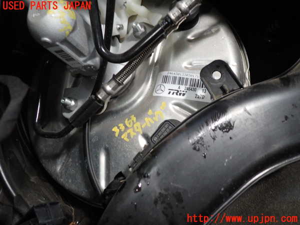 1UPJ-33634055]ベンツ GLA180(156942)(X156)ブレーキマスターバック 中古_m0001.jpg