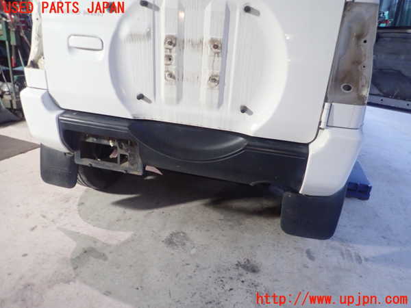 5UPJ-33641610]パジェロミニ(H58A)リアバンパー 中古_m0001.jpg