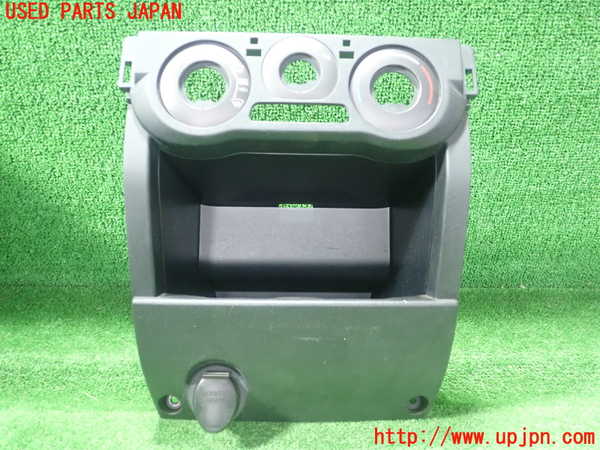 5UPJ-33647842]パジェロミニ(H58A)小物入れ2 中古_m0001.jpg
