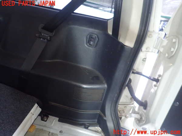 1UPJ-33647675]パジェロミニ(H58A)右リアピラートリム 中古_m0003.jpg