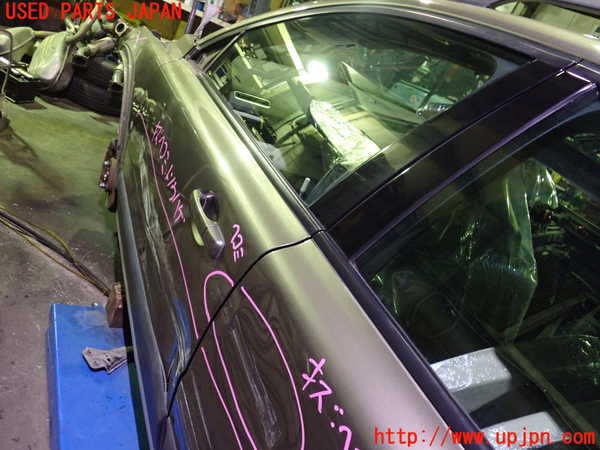 1UPJ-33661260]ボルボ・XC70(BB6324XC)左前ドア 中古 43R-001106_m0003.jpg