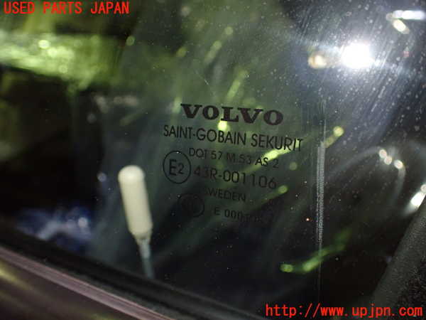 1UPJ-33661260]ボルボ・XC70(BB6324XC)左前ドア 中古 43R-001106_m0005.jpg