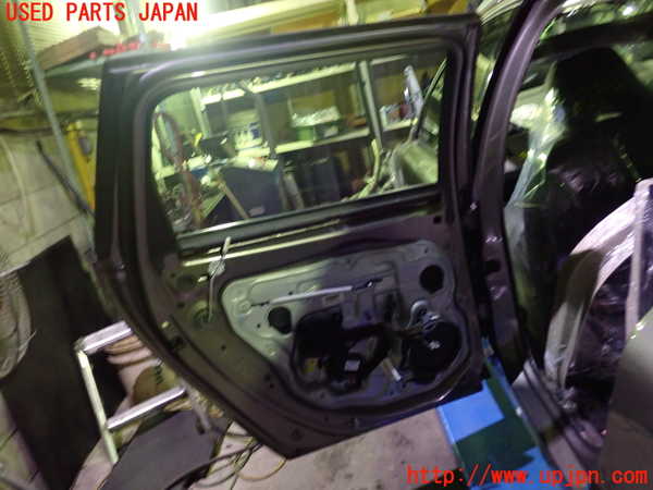 1UPJ-33661320]ボルボ・XC70(BB6324XC)左後ドア 中古 43R-001105_m0004.jpg