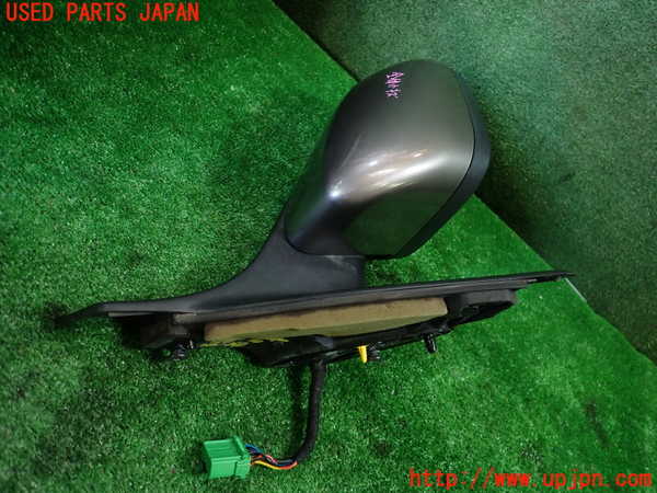 1UPJ-33661210]ボルボ・XC70(BB6324XC)右ドアミラー 中古_m0002.jpg