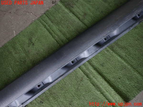 1UPJ-33661390]ボルボ・XC70(BB6324XC)右サイドステップ 中古_m0003.jpg