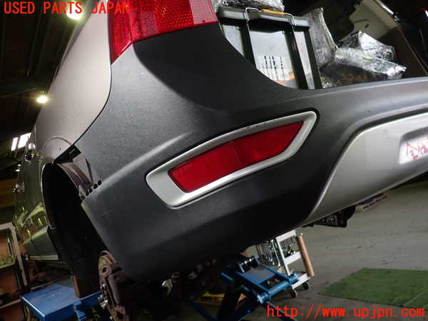 1UPJ-33661610]ボルボ・XC70(BB6324XC)リアバンパー 中古_m0003.jpg