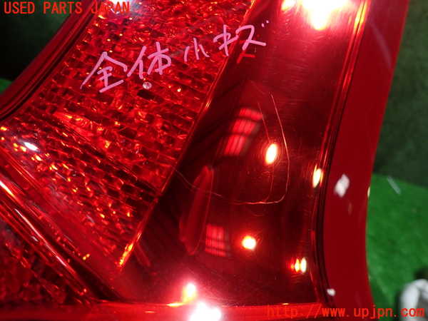 1UPJ-33661550]ボルボ・XC70(BB6324XC)右リアフィニッシャー 中古_m0002.jpg