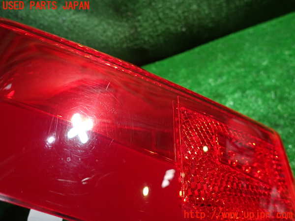 1UPJ-33661536]ボルボ・XC70(BB6324XC)左テールランプ 中古_m0002.jpg