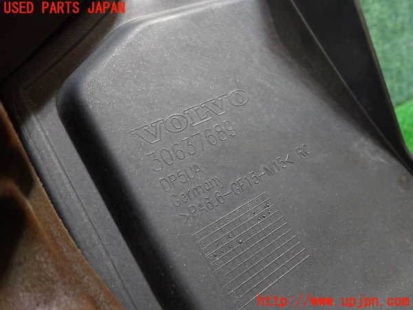 1UPJ-33662160]ボルボ・XC70(BB6324XC)エンジンアッパーカバー 中古_m0005.jpg
