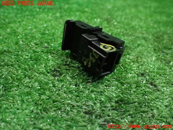 1UPJ-33666311]ボルボ・XC70(BB6324XC)スイッチ6 中古_m0002.jpg