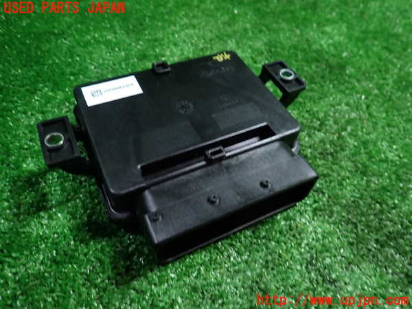 1UPJ-33666146]ボルボ・XC70(BB6324XC)コンピューター1 パーキング 中古_m0002.jpg