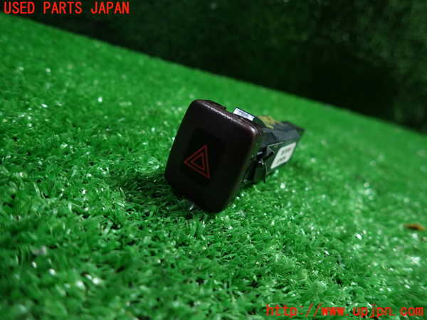 1UPJ-33666290]ボルボ・XC70(BB6324XC)ハザードスイッチ 中古_m0001.jpg