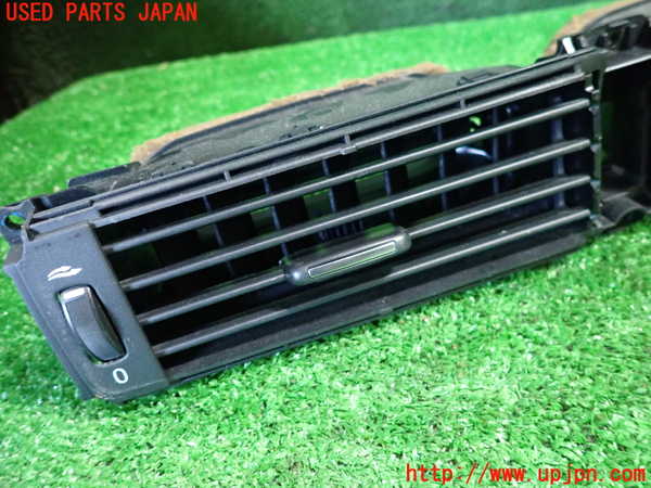 1UPJ-33667528]ボルボ・XC70(BB6324XC)エアコン吹き出し口3 真中 中古_m0002.jpg