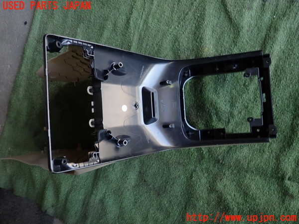 1UPJ-33667549]ボルボ・XC70(BB6324XC)コンソール 中古_m0003.jpg