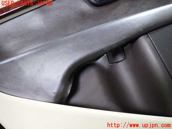 1UPJ-33661324]ボルボ・XC70(BB6324XC)左後ドア内張り 中古_m0003.jpg