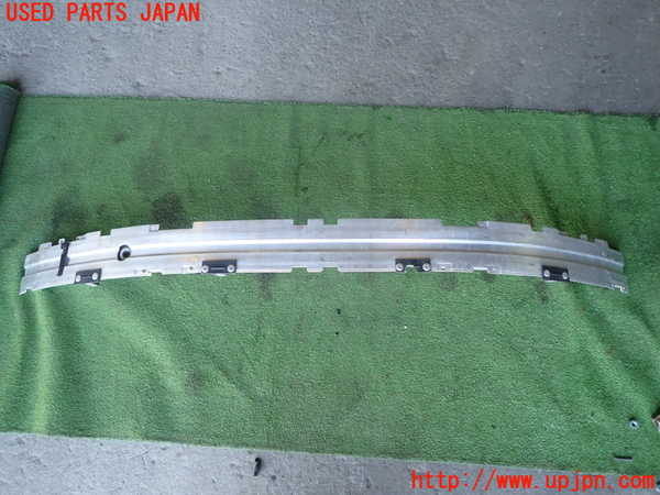 1UPJ-33671014]BMW 525i(NE25)E60フロントバンパーホースメント 中古_m0001.jpg