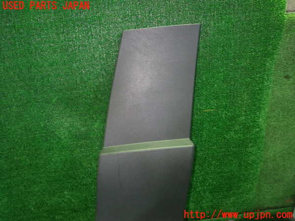 1UPJ-33677665]BMW 525i(NE25)E60右センターピラートリム 中古_m0003.jpg