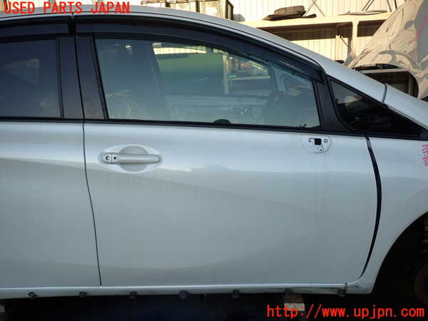 2UPJ-33681230]ノート NISMO(E12)右前ドア (43R-005834) 中古_m0001.jpg