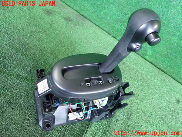 2UPJ-33687555]ノート NISMO(E12)ATシフトレバー 中古_m0001.jpg