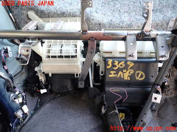 5UPJ-33696081]ワゴンR スマイル(MX91S)エバポレーター1 中古_m0001.jpg