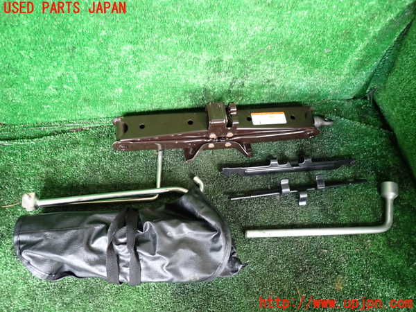 1UPJ-33707805]アルファードハイブリッド(ATH20W)車載工具 中古_m0001.jpg