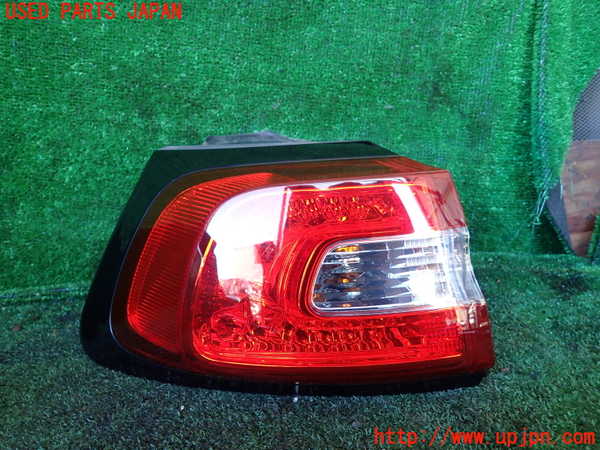 1UPJ-33721536]ジープ・チェロキー(KL32)左テールランプ 中古_m0001.jpg
