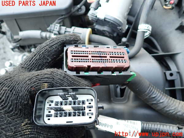 1UPJ-33722010]ジープ・チェロキー(KL32)エンジン Ｓ 4WD 中古_m0003.jpg