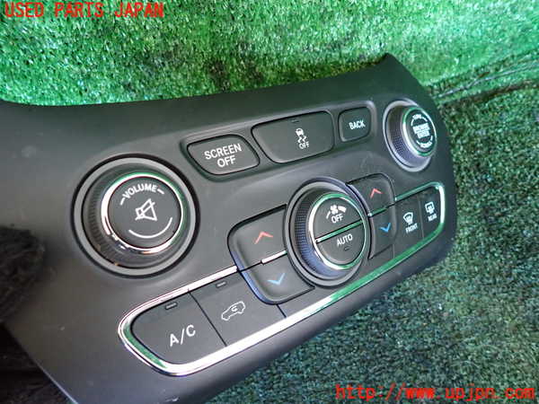 1UPJ-33726066]ジープ・チェロキー(KL32)エアコンスイッチ1 中古_m0002.jpg