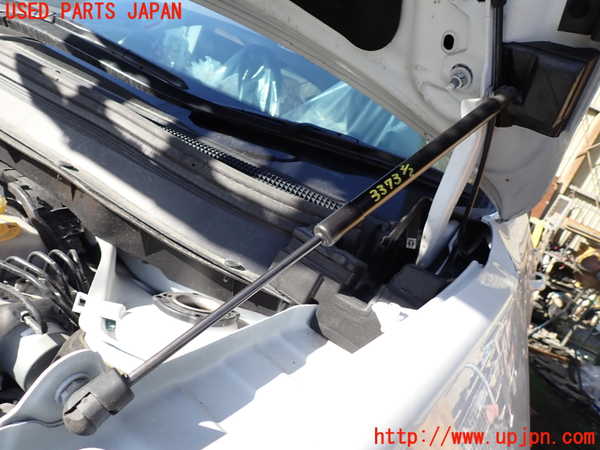 1UPJ-33731068]ジープ・チェロキー(KL20L)ボンネットダンパー 中古_m0002.jpg