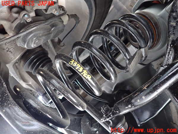 1UPJ-33735105]ジープ・チェロキー(KL20L)左リアスプリング 中古_m0001.jpg