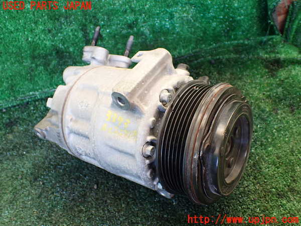 1UPJ-33736025]ジープ・チェロキー(KL20L)エアコンコンプレッサー 中古_m0001.jpg