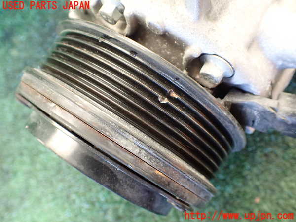 1UPJ-33736025]ジープ・チェロキー(KL20L)エアコンコンプレッサー 中古_m0003.jpg