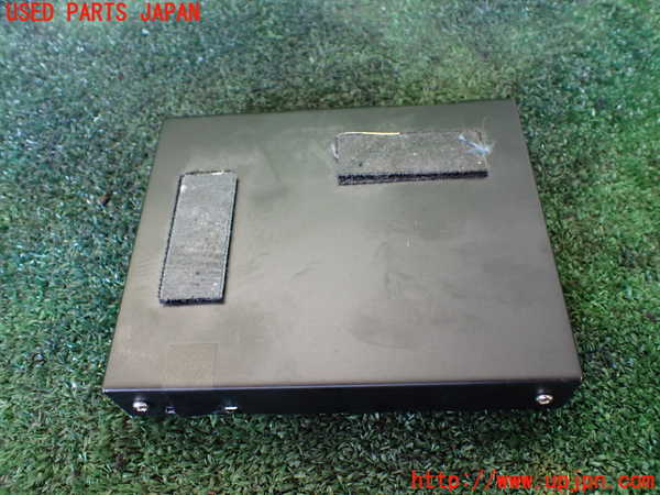 1UPJ-33736148]ジープ・チェロキー(KL20L)コンピューター3 (6841 1240 AA-001) 中古_m0003.jpg
