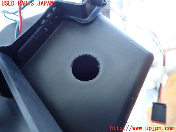 1UPJ-33737516]ジープ・チェロキー(KL20L)グローブボックス1 中古_m0005.jpg