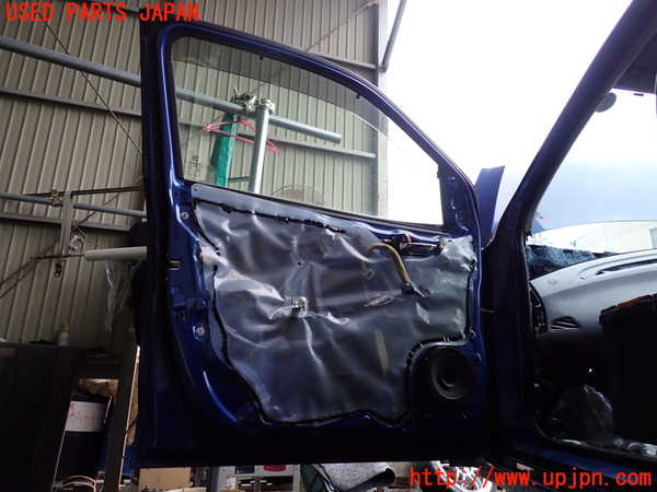 1UPJ-33741260]バレーノ(WB32S)左前ドア 中古 AGC M13A 43R-001264_m0002.jpg