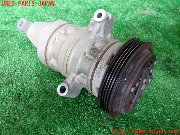 5UPJ-33746025]バレーノ(WB32S)エアコンコンプレッサー 中古_m0002.jpg