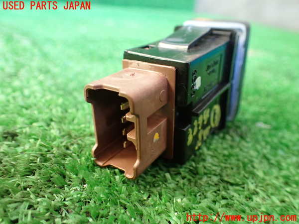 1UPJ-33746308]バレーノ(WB32S)スイッチ3(横滑り防止OFF) 中古_m0002.jpg