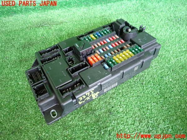 2UPJ-33756741]BMW ミニ(MINI)クーパーSD クロスオーバー(ZB20)(R60)ヒューズボックス1 中古_m0001.jpg