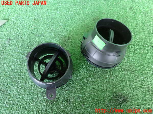 2UPJ-33757526]BMW ミニ(MINI)クーパーSD クロスオーバー(ZB20)(R60)エアコン吹き出し口1 (真中) 中古_m0003.jpg