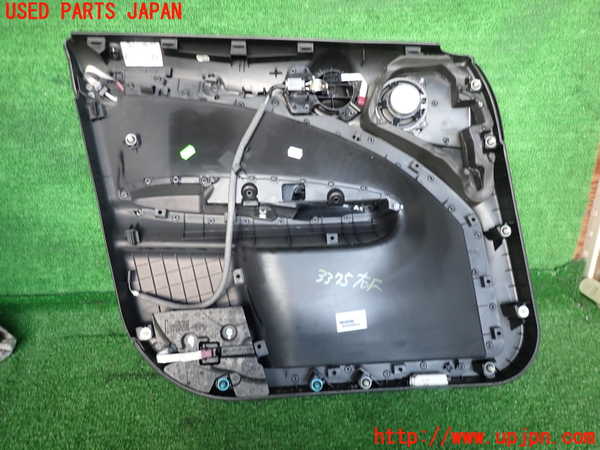 2UPJ-33751234]BMW ミニ(MINI)クーパーSD クロスオーバー(ZB20)(R60)右前ドア内張り 中古_m0003.jpg