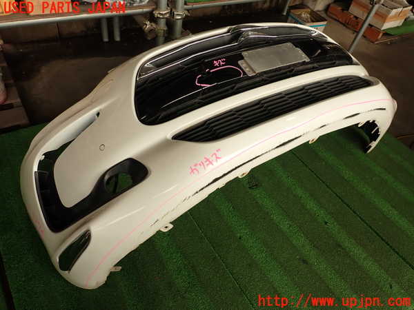 2UPJ-33761010]シトロエン・DS 5(B85F02)フロントバンパー 中古_m0002.jpg