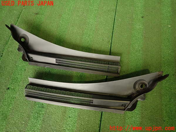 2UPJ-33761190]シトロエン・DS 5(B85F02)カウルトップ 中古_m0001.jpg