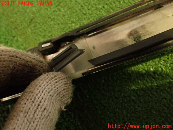 2UPJ-33761102]シトロエン・DS 5(B85F02)左前コーナーパネル 中古_m0003.jpg