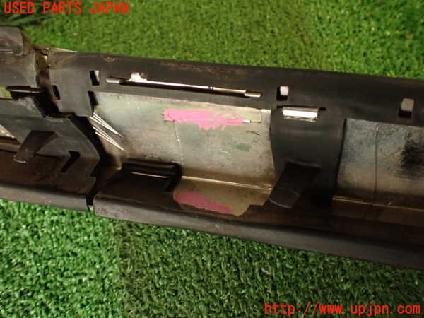 2UPJ-33761102]シトロエン・DS 5(B85F02)左前コーナーパネル 中古_m0005.jpg