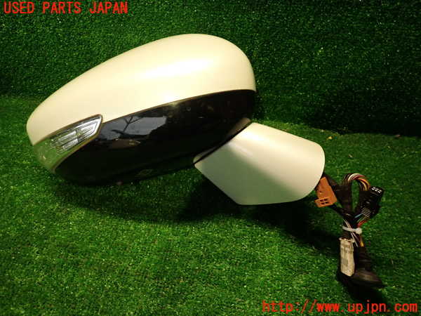 2UPJ-33761210]シトロエン・DS 5(B85F02)右ドアミラー 中古_m0001.jpg