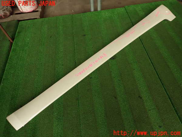 2UPJ-33761390]シトロエン・DS 5(B85F02)右サイドステップ 中古_m0004.jpg