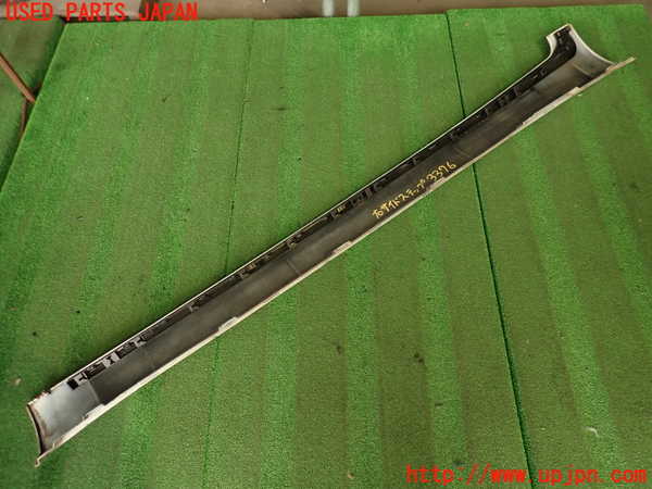 2UPJ-33761390]シトロエン・DS 5(B85F02)右サイドステップ 中古_m0005.jpg