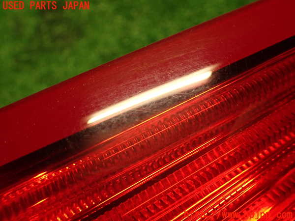 2UPJ-33761552]シトロエン・DS 5(B85F02)左リアフィニッシャー 中古_m0002.jpg